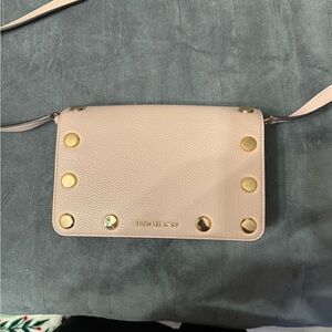 Michael Kors purse. Gold snaps